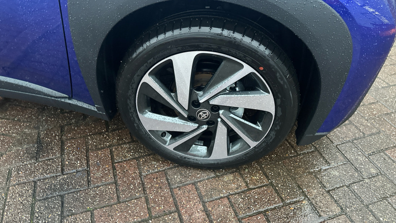 Toyota Aygo X 1.0 VVT-i Edge 5dr Petrol Hatchback